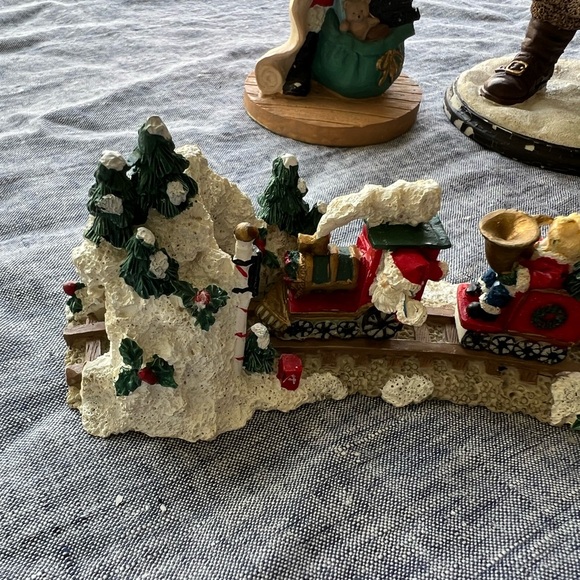 Set of 3 - Two Santa’s and a Christmas Train - Picture 2 of 16